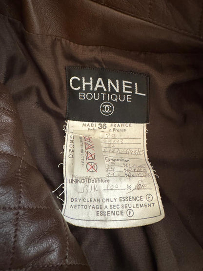 Chanel Vintage 1992  Tweed Leather Jacket. Size 36