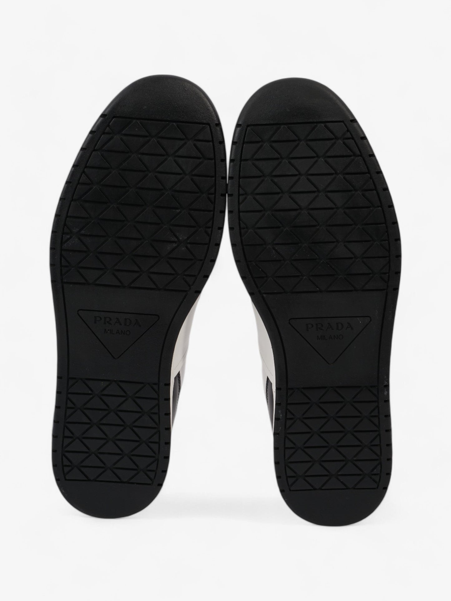 Prada Downtown White  / Black Leather EU 42 UK 8