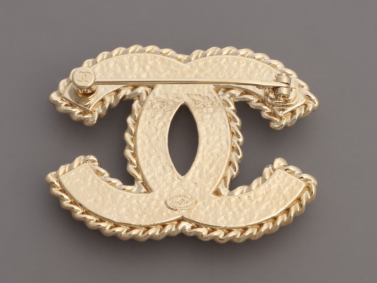 Chanel Medium Light Pink Enamel CC Brooch