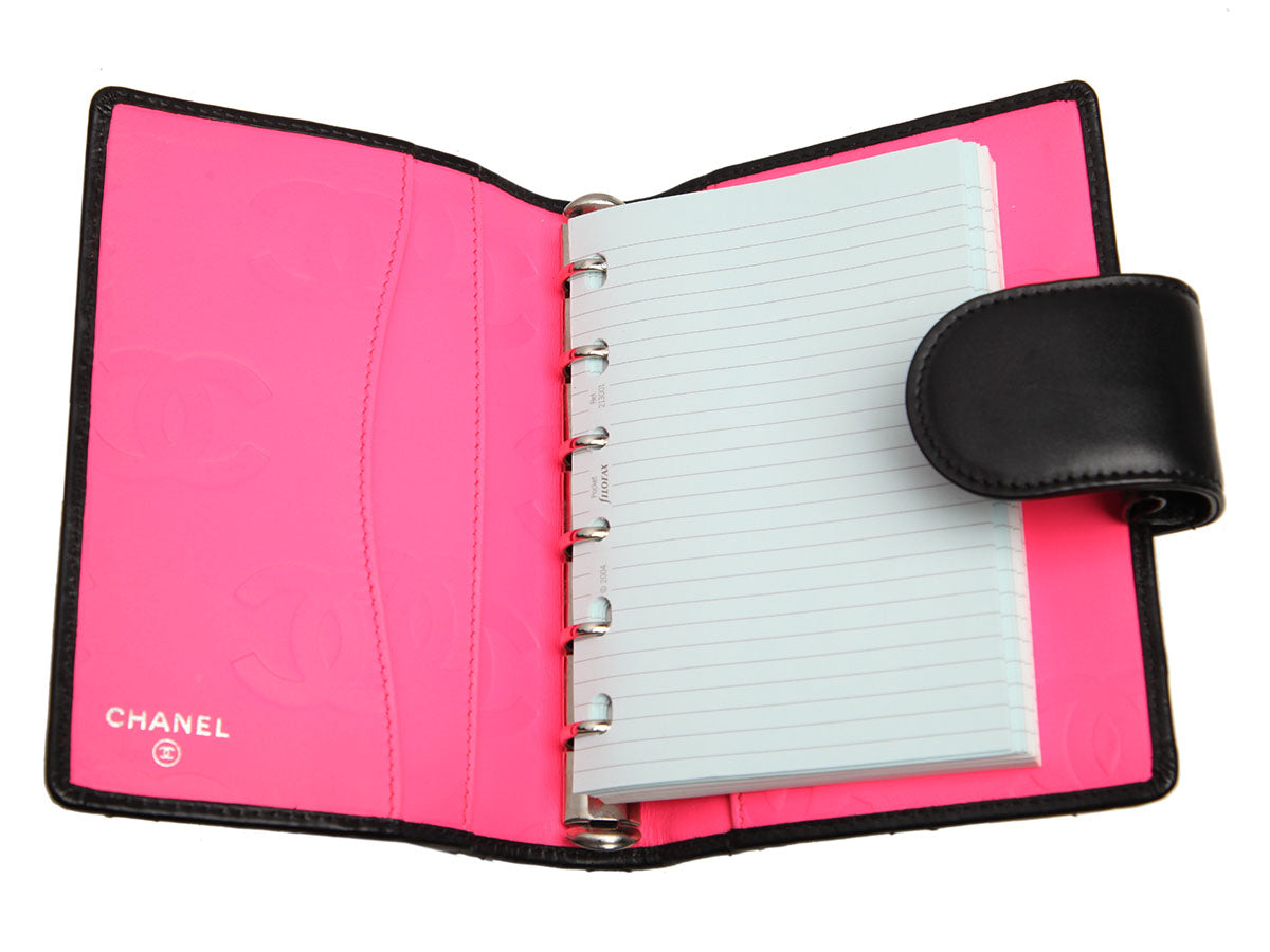 Chanel Small Black and White Cambon Ring Agenda