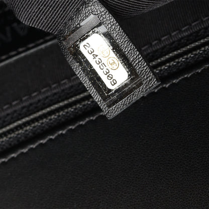 Chanel Boy Bag - New Medium
