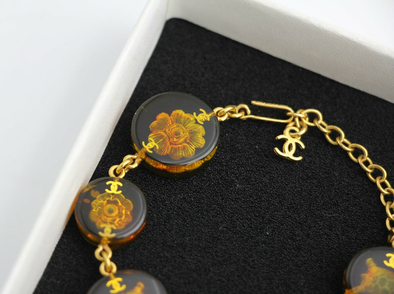 Chanel Vintage 98A Acrylic Dark Brown Turtle and Camellia Tortoise Shell Style Bracelet