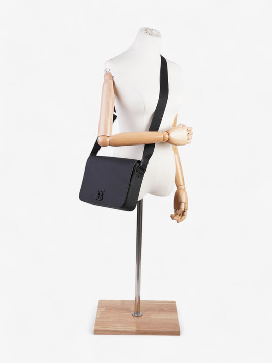 Burberry Alfred Black Grained Leather Medium