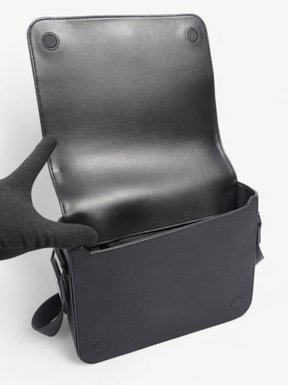 Burberry Alfred Black Grained Leather Medium