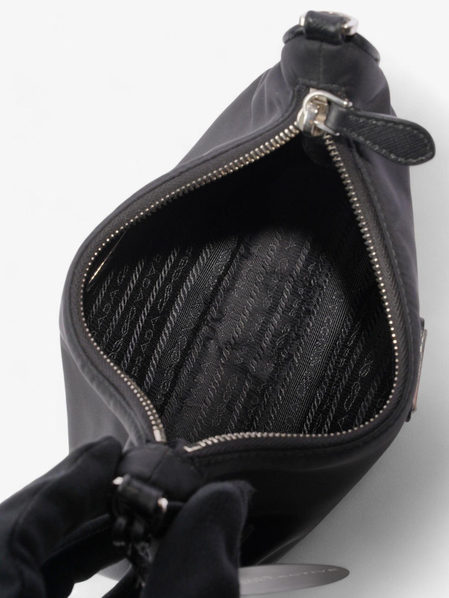 Prada Re-Edition 2005 Black Re Nylon