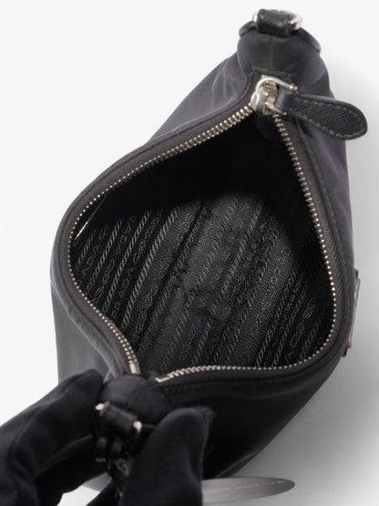 Prada Re-Edition 2005 Black Re Nylon