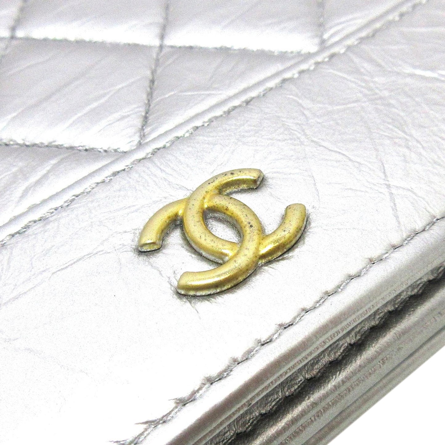 Chanel Aged Calfskin Gabrielle Wallet on Chain (SHG-JiFHOH)