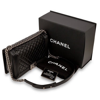 Chanel Boy Bag - New Medium