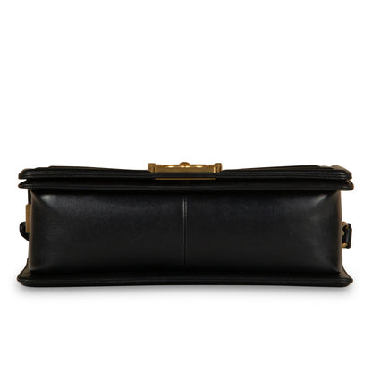 Chanel Boy Bag - Old Medium