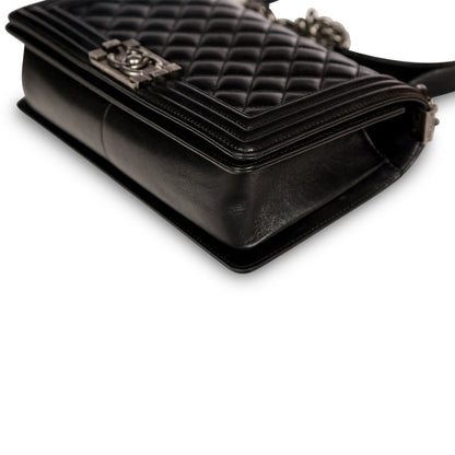 Chanel Boy Bag - Old Medium - Lambskin