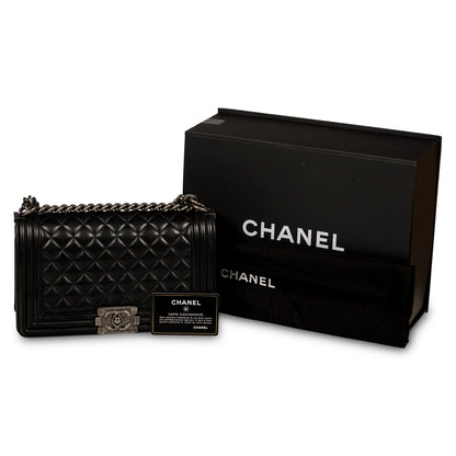 Chanel Boy Bag - Old Medium - Lambskin