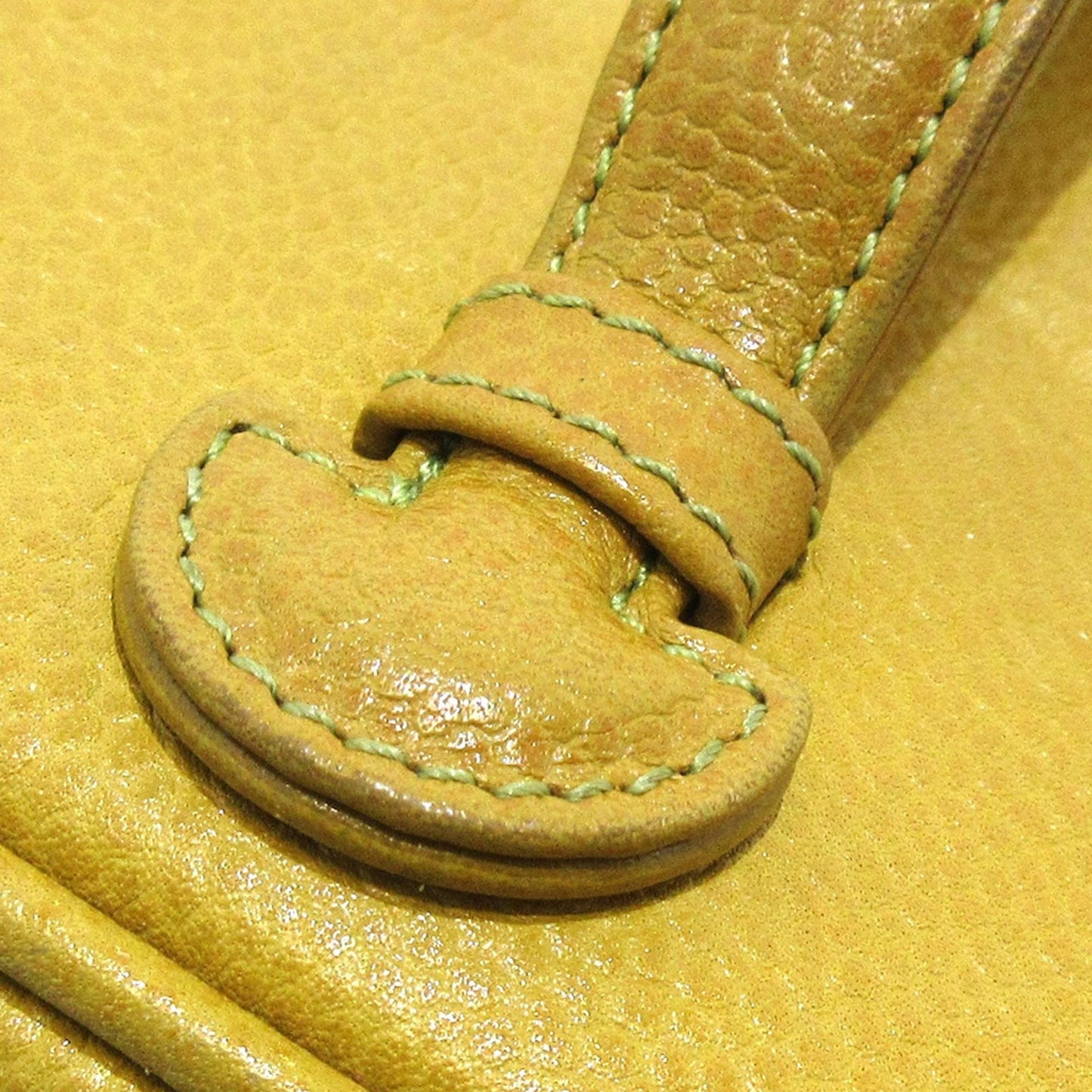 Chanel CC Caviar Vanity Case (SHG-pcfJzn)