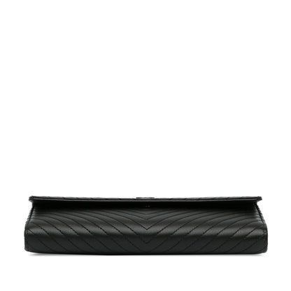 Chanel CC Chevron Lambskin Long Wallet (SHG-GJrUFh)