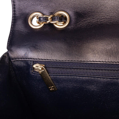 Chanel CC Horizontal Quilted Lambskin Double Flap