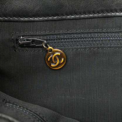 Chanel CC Lambskin Tote Bag (SHG-R6lAw8)