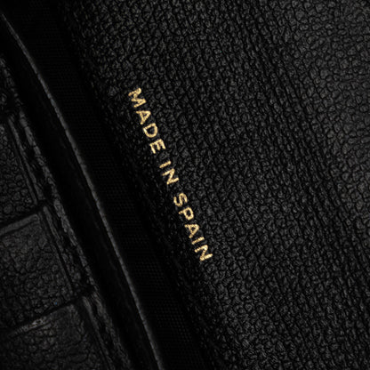 Chanel CC Leather Bifold Wallet (SHG-rzxdAh)