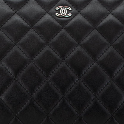 Chanel CC Quilted Lambskin Double Zip Clutch (SHG-9zutGz)