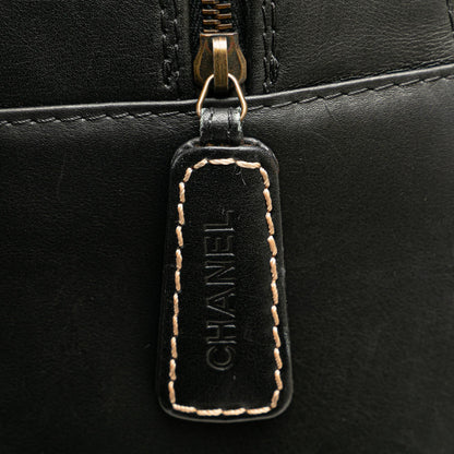 Chanel CC Wild Stitch Lambskin Handbag (SHG-GFLpJL)