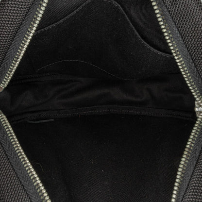 Chanel Canvas And Rubber Airlines Round Crossbody (SHG-JtvBer)