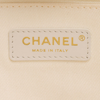 Chanel Canvas Pearl Deauville Medium Tote (SHF-Hmgrlc)