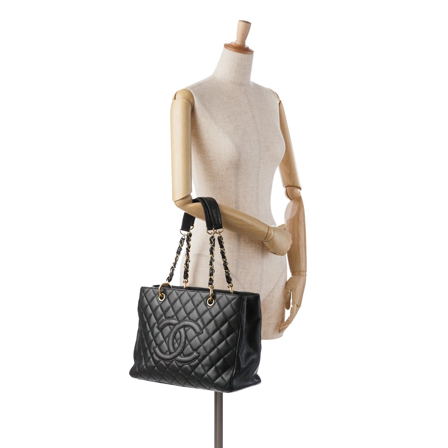 Chanel Caviar Grand Shopping Tote (SHG-uwjTqA)