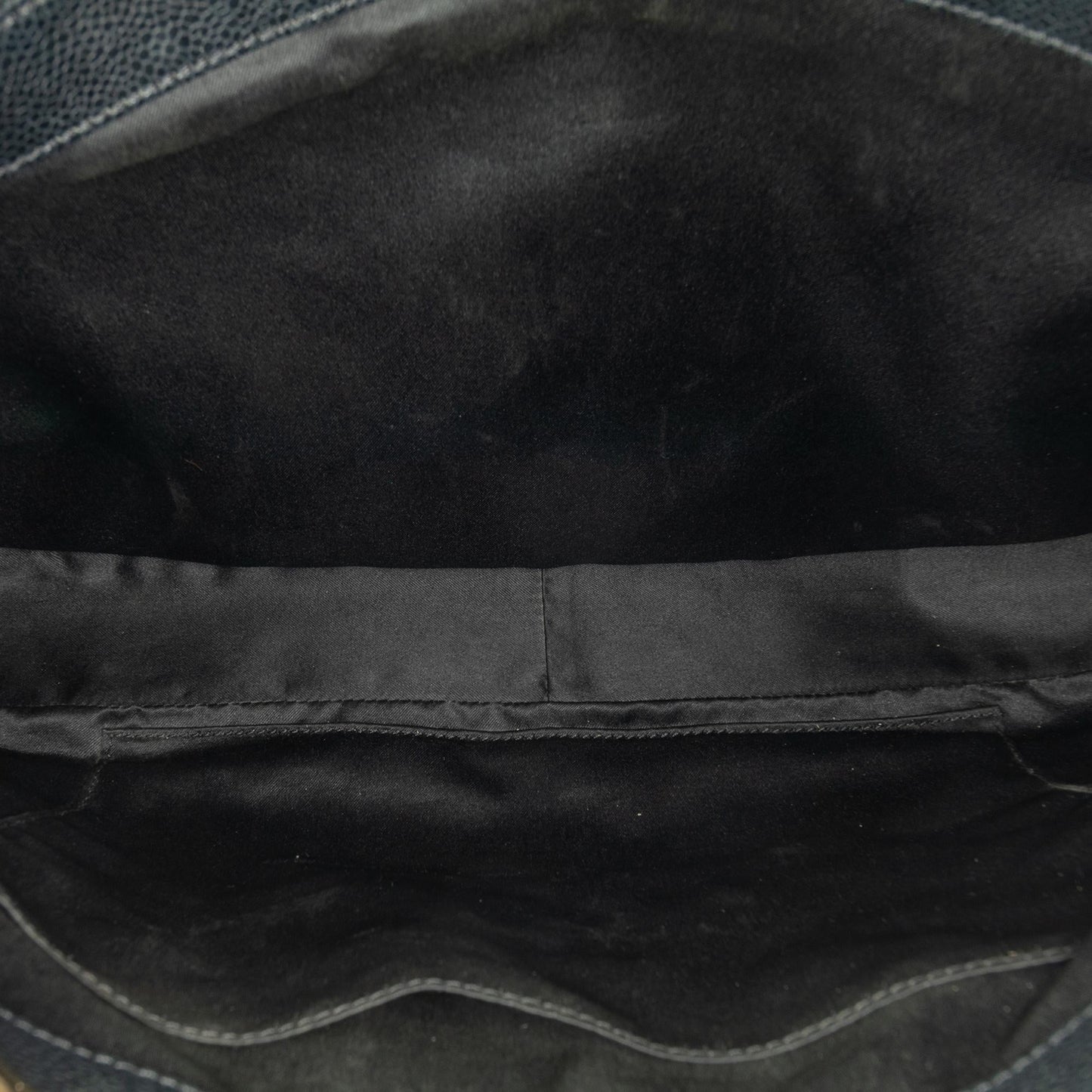 Chanel Caviar Grand Shopping Tote (SHG-2PDEAG)