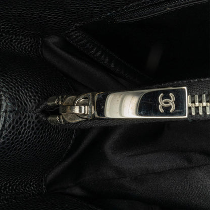 Chanel Caviar Grand Shopping Tote (SHG-BABGfj)