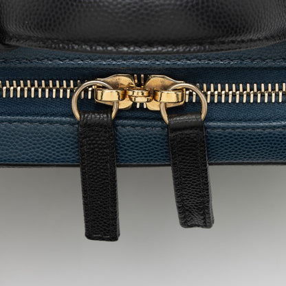 Chanel Caviar Leather CC Filigree Medium Vanity Case