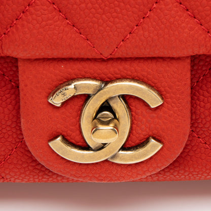 Chanel Caviar Leather Chic Quilt Flap Bag