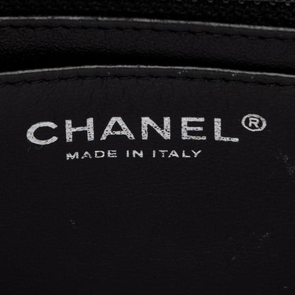 Chanel Caviar Leather Classic Jumbo Single Flap Bag (SHF-LHfnsx)