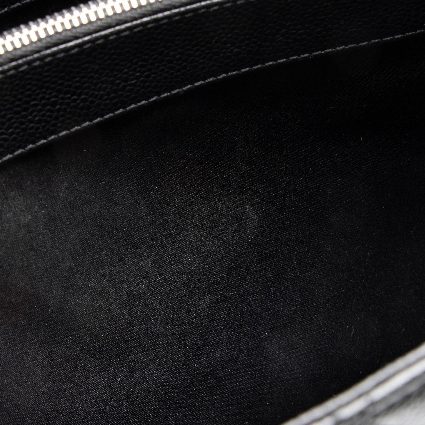 Chanel Caviar Leather Grand Shopping Tote (SHF-6g7uPR)