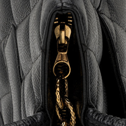 Chanel Caviar Leather Medallion Tote (SHF-7Ttgip)