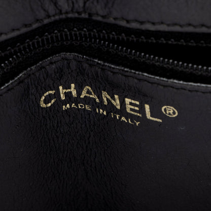 Chanel Caviar Leather Medallion Tote (SHF-7Ttgip)