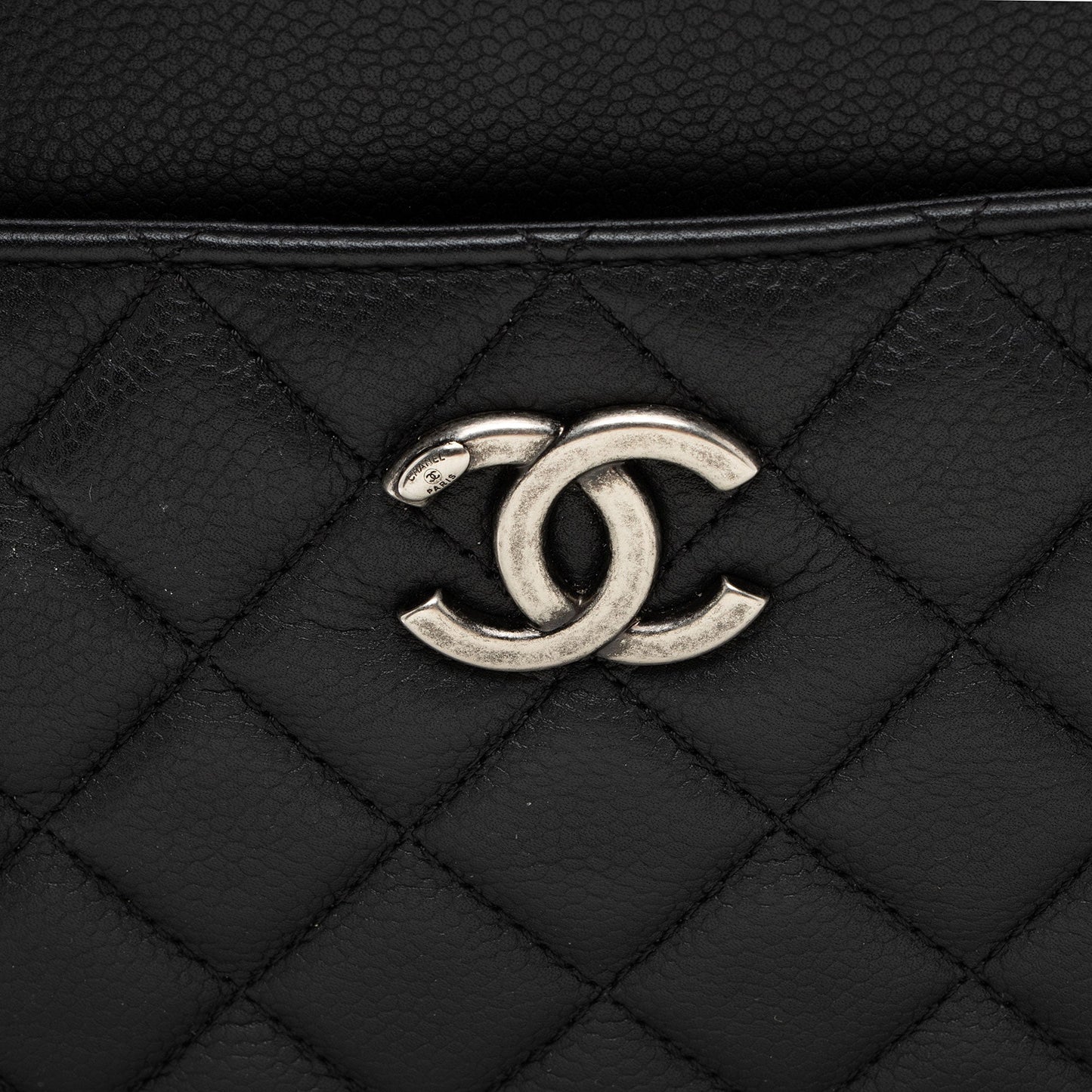 Chanel Caviar Leather Urban Companion Tote (SHF-nAN9Fg)