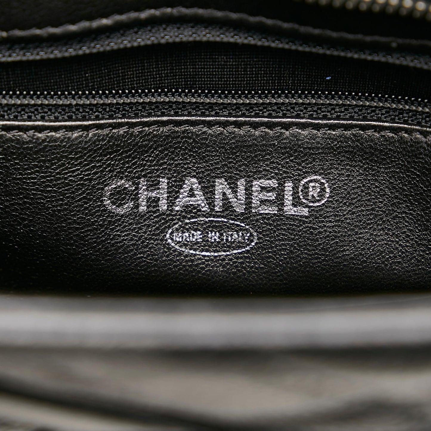 Chanel Caviar Medallion Tote (SHG-36026)