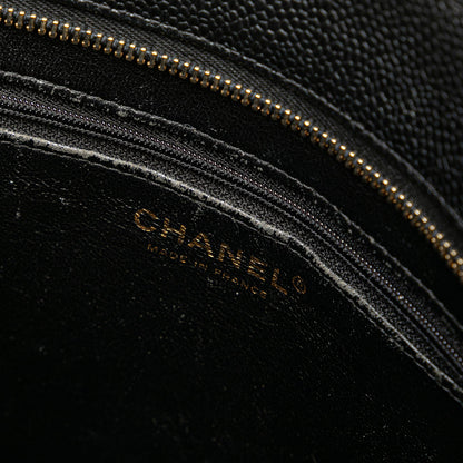 Chanel Caviar Medallion Tote (SHG-lt8XBk)