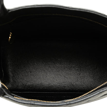 Chanel Caviar Medallion Tote (SHG-lt8XBk)