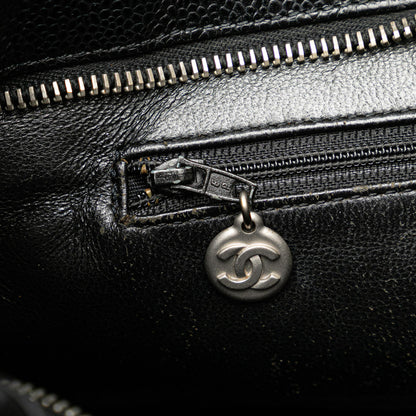 Chanel Caviar Medallion Tote (SHG-Ub8oNc)