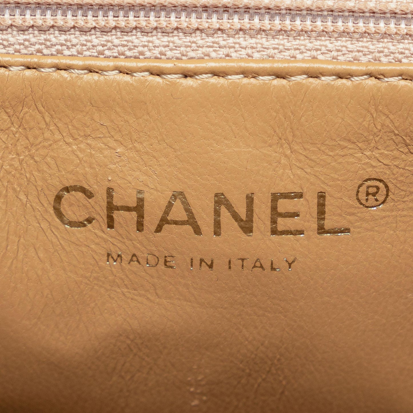 Chanel Caviar Medallion Tote (SHG-KPnZ58)