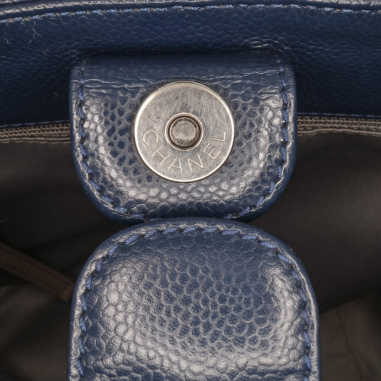 Chanel Caviar Petite Shopping Tote