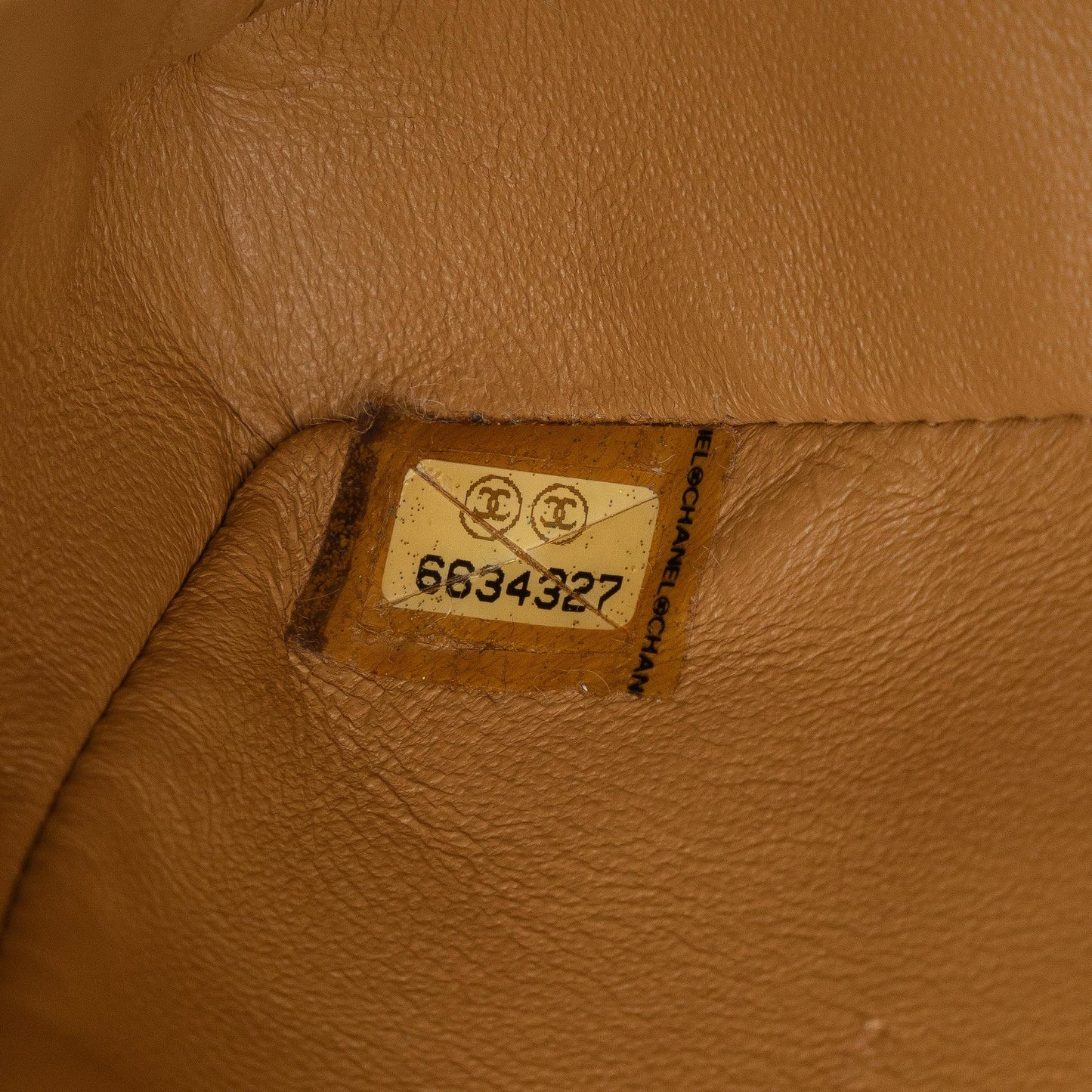 Chanel Choco Bar East West Flap Bag (SHG-iTo7QZ)