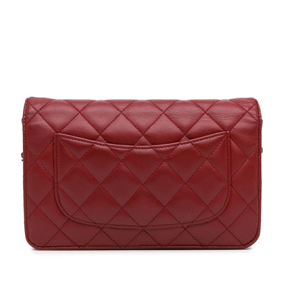 Chanel Classic Lambskin Wallet on Chain (SHG-okrtIp)
