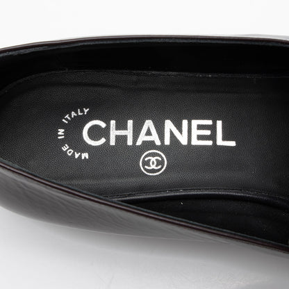 Chanel Crackled Goatskin CC Charm Cap Toe Loafers - Size 7.5 / 37.5