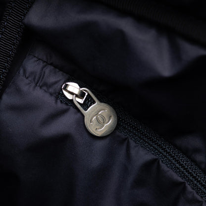 Chanel Doudoune Crossbody Bag (SHG-xAJIJX)