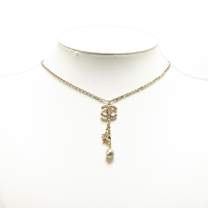 Chanel Gold Plated CC Rhinestones Star and Ball Pendant Necklace (SHG-RS0IWK)