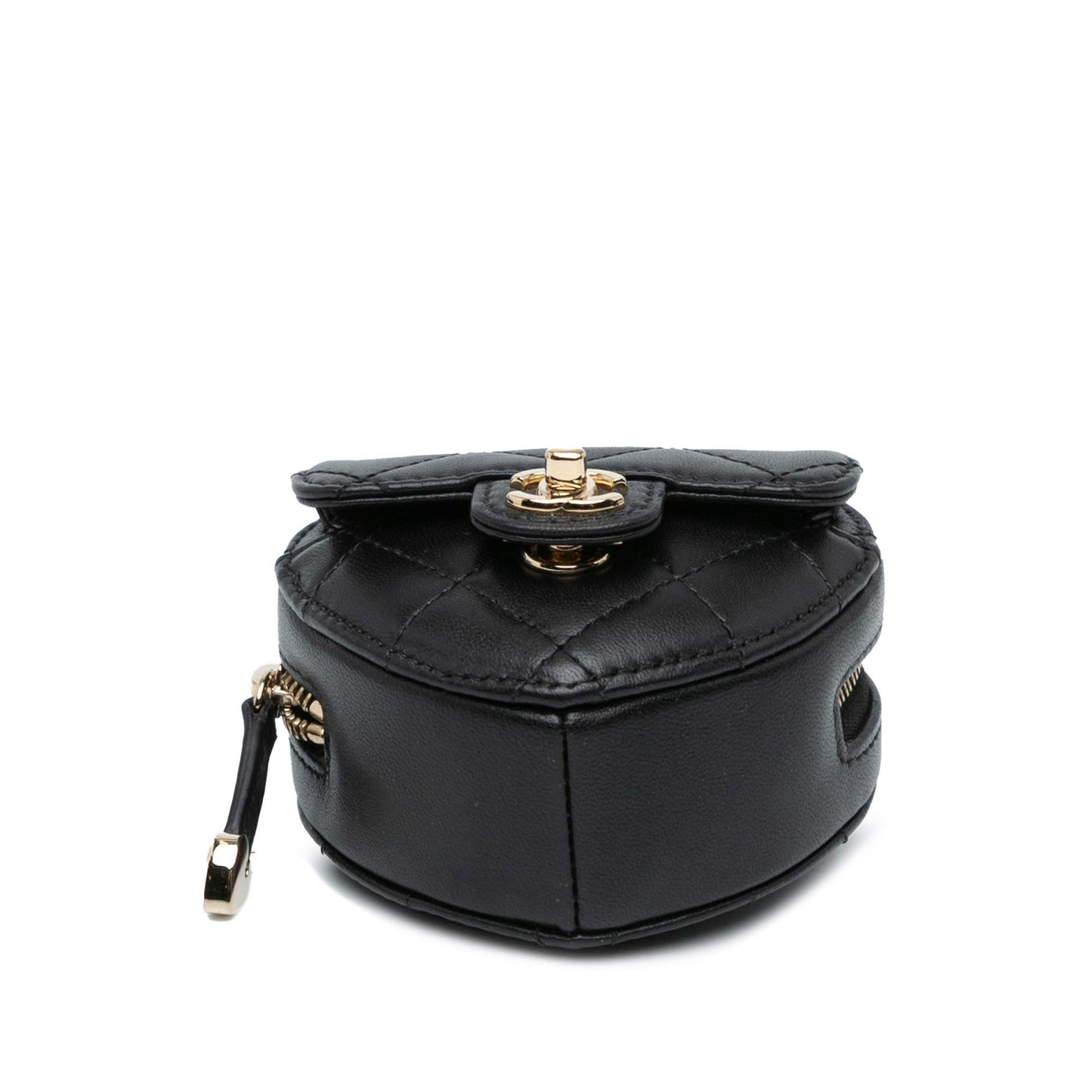 Chanel Lambskin CC in Love Heart Necklace Bag (SHG-rraSBR)