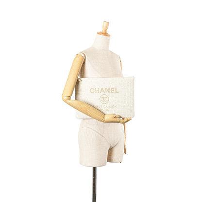 Chanel Large Raffia Deauville O Case Clutch