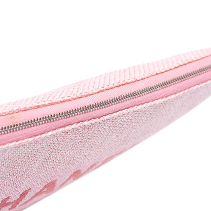Chanel Large Raffia Deauville O Case Clutch