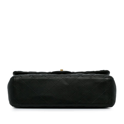 Chanel Maxi Classic Lambskin Double Flap (SHG-eE9hXY)