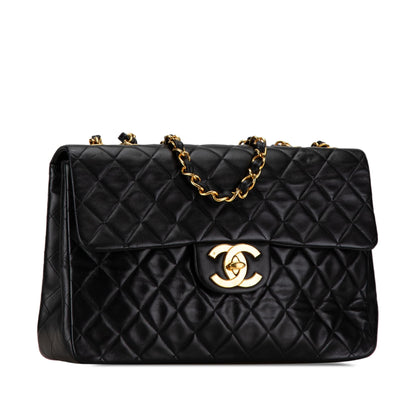 Chanel Maxi Classic Lambskin Single Flap (SHG-kQKahZ)